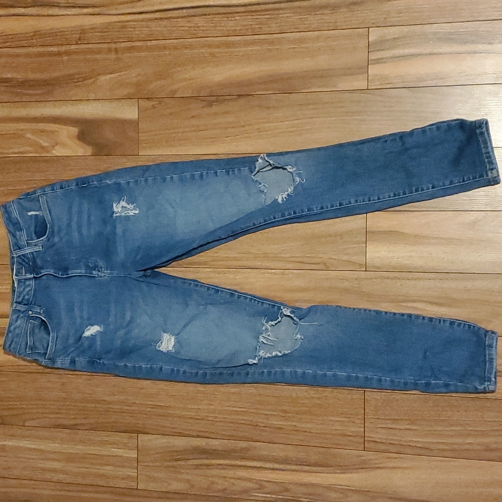 FOREVER 21 boyfriend jeans , size 27